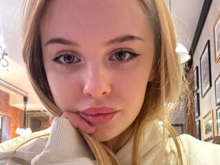 live cam girl pic DevonaBradner