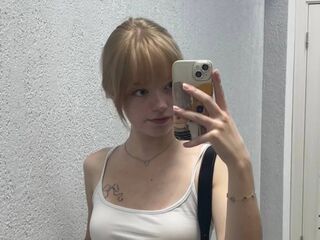 cam girl masturbating with sextoy DonetteOkada
