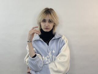 hot cam whore DorisTorchio