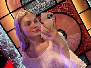 beautiful cam girl EleneAxley