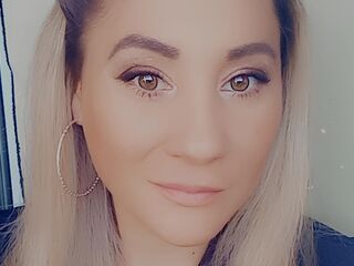 webcam girl chatroom EllaMon