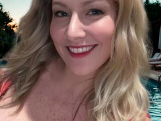 free liveshow EllaSophiaNoir