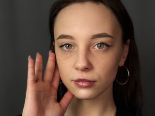 adult cam show EllynDarvish