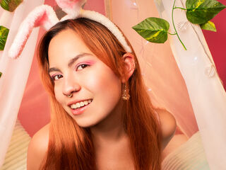 bedroom live sex EmmaMonnet