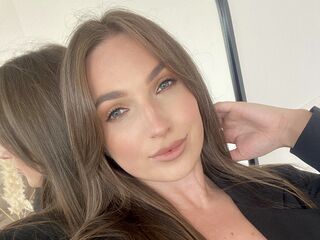 beautiful camgirl EmmaStewarts