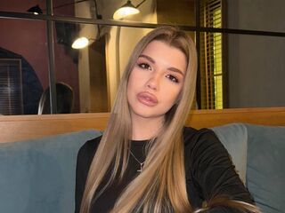 chat live cam EmmyRamsdell