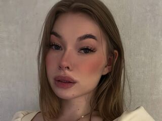 camgirl porn EsmaEmberton