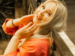 dirty cam show EstellaLugabihl