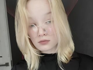 camgirl masturbating with sextoy EusebiaStawasz