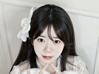 cam girl playing with dildo EvaDanni