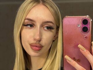 sexy camgirl FrancesSublett