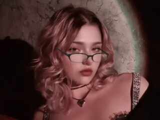 voyeur web cam GlynisLathon