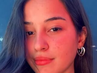 chat room live web cam HannyMia