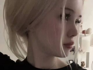 naughty cam girl picture HeatherHeinitz