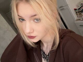 livesex cam girl HellenHornny