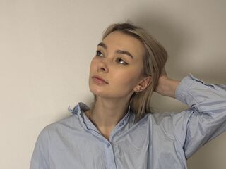 adult cam sex IsauraBranseum
