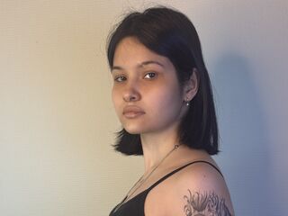 naked girl with webcam masturbating with dildo JacquiKozma