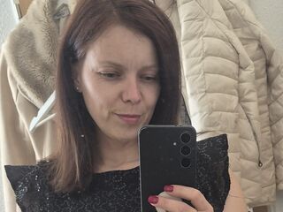 nude gamgirl JaninaSweet