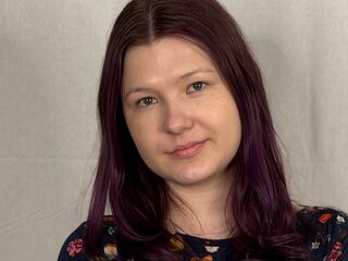 camwhore shaving pussy JoannSmith