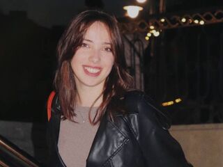 hot cam girl masturbating with vibrator JovanRahimi