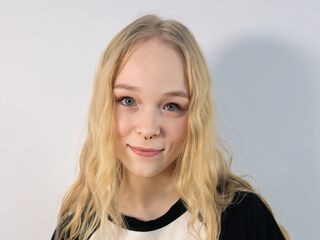 sexcam show KamiMellema