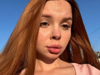 naked girl with live cam KarinaSavastru