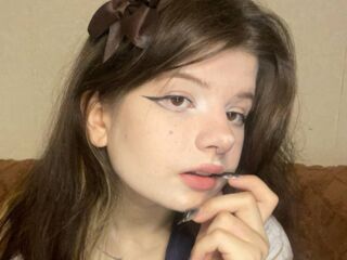 camgirl showing pussy KarolynBerendzen