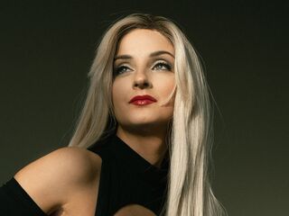camslut fingering pussy KatyLights