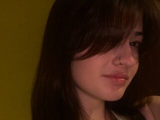 shower web cam KiliMinoa