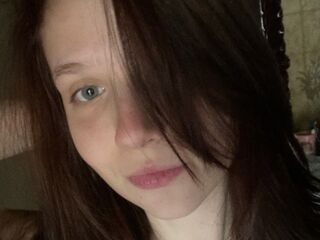 girl nude LaurelOberson
