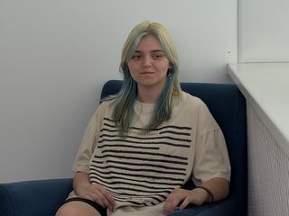 live cam girl photo LauriMagnie