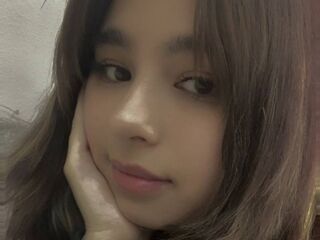 chatrubate cam girl LeilaBrenton
