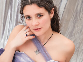 fingering girl cam picture LiaDurande