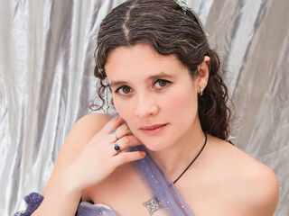 cam girl masturbating with dildo LiaMercur