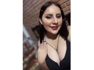 camgirl masturbating with vibrator LiaVentura