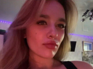 adult cam sex LieselotteJetter