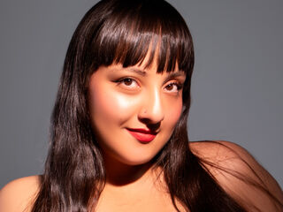 cam girl playing with vibrator LilaPrescott