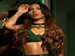 chat room live web cam LilyHarpers