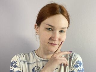 girl shaving pussy LorriRosebrough