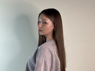 girl naked LouisePov