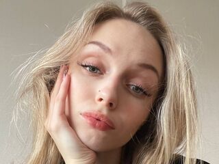 beautiful webcam girl LuccetaRome