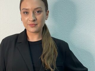 camgirl picture LyndaEstle