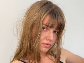 erotic LynetteOba
