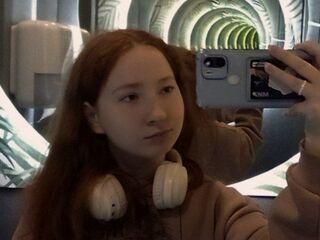 hot sex web cam MadgeRemerez