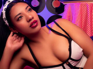 live webcam girl MaibeScot