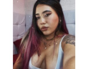 naked camgirl ManuelaVeelez