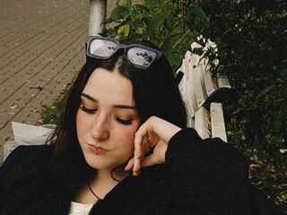 hot cam girl fingering pussy MargaretAlfaro