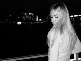 adult video chat room MariBrandel