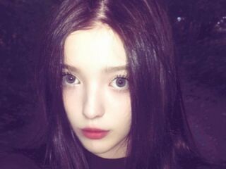 camgirl porn cam MaryGuire