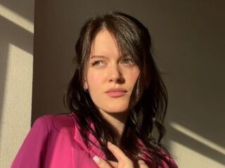 webcam striptease MaudGuerrido